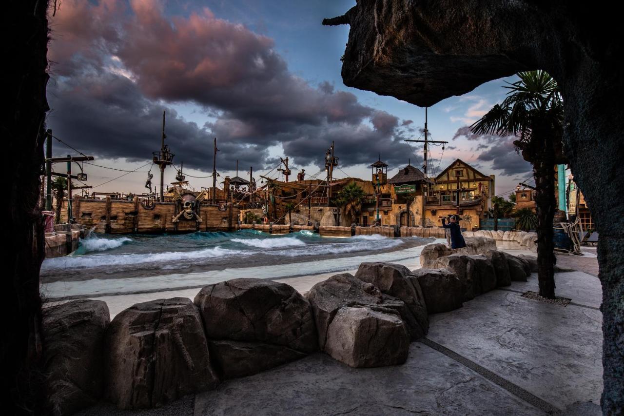 Hotel Pirates World Агд Экстерьер фото